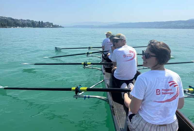 Gemeinsam im Takt – unser Team-Ausflug auf dem Zürichsee